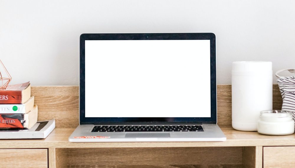 blank-laptop-screen-1